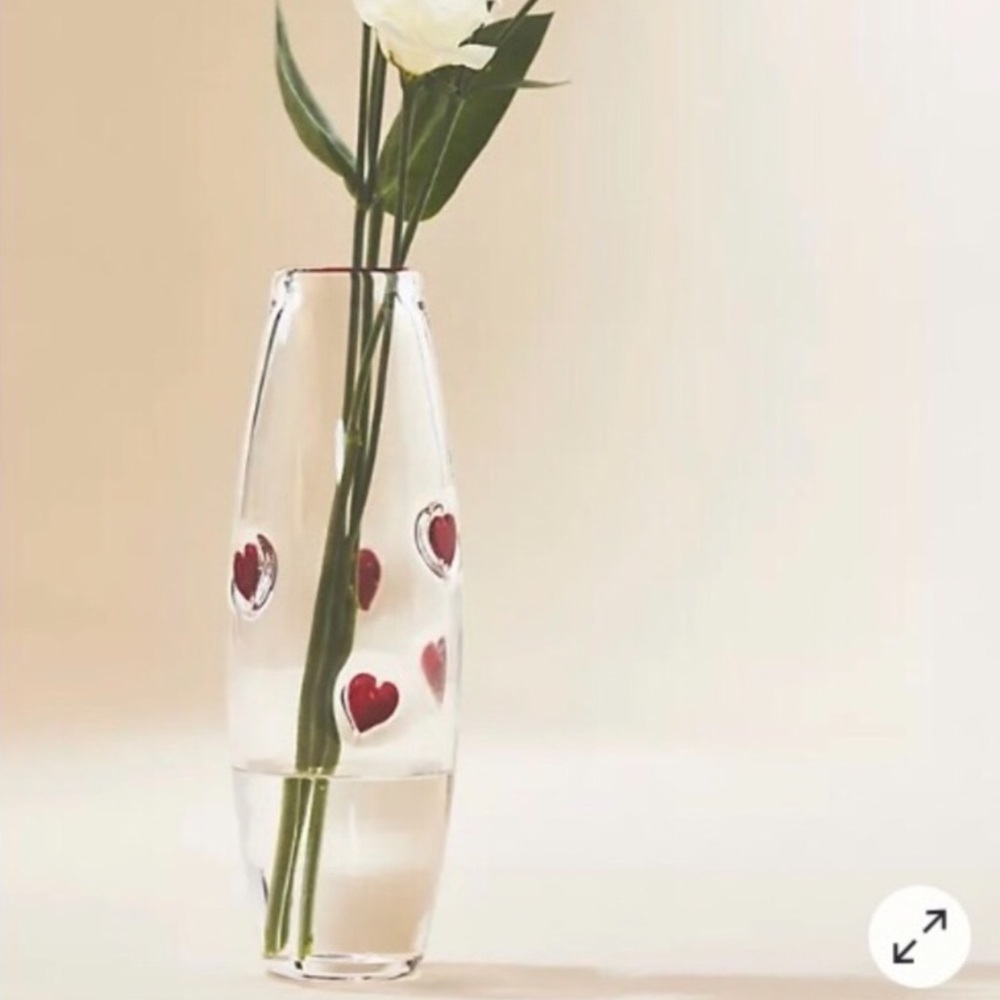 Anthropologie Heart Icon Vase NIB NWT Rare